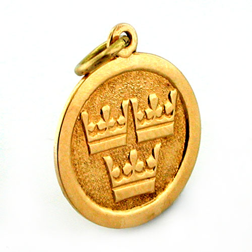 18K Gold Swedish Coat Of Arms Sweden Vintage Charm Pendant
