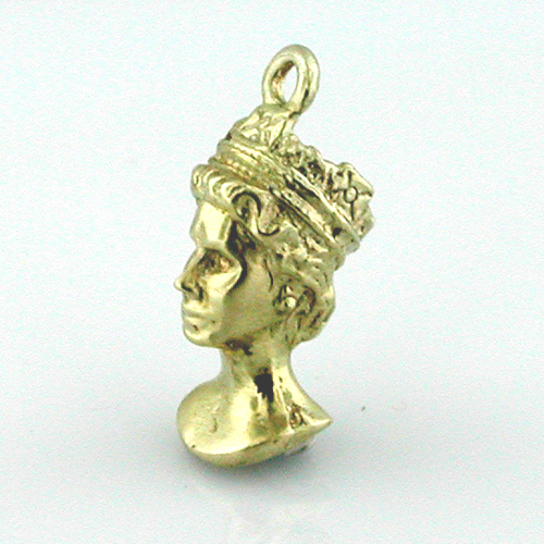 Bust of Queen 3D Vintage 14K Gold Charm