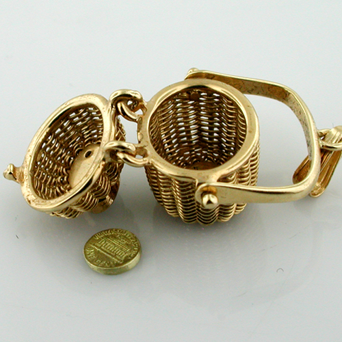 14k Gold Vintage Scrimshaw Nantucket Basket Charm Pendant with Lucky Penny