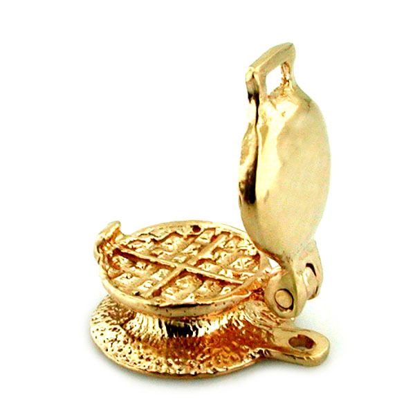 14k Gold Waffle Maker 3D Movable Charm