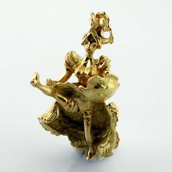 Moulin Rouge Cabaret Can Can Dancer Girl French Vintage 18K Gold Charm