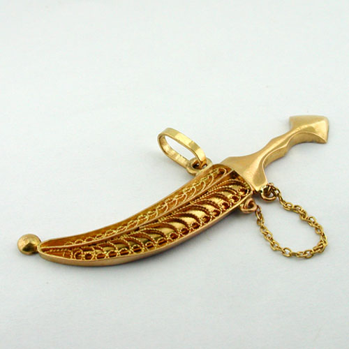 22K Gold Movable Dagger 22KT Filigree Sheath Vintage Charm Pendant