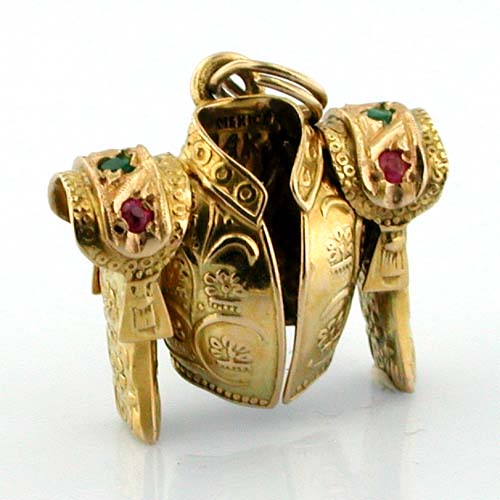 Jeweled Matador Jacket 3D Vintage 14K Gold Charm Pendant